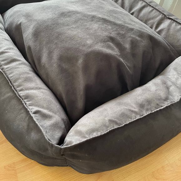 SOLD! BUDDYREST
Oasis Nesting Dog Bed - Picture 2 of 7